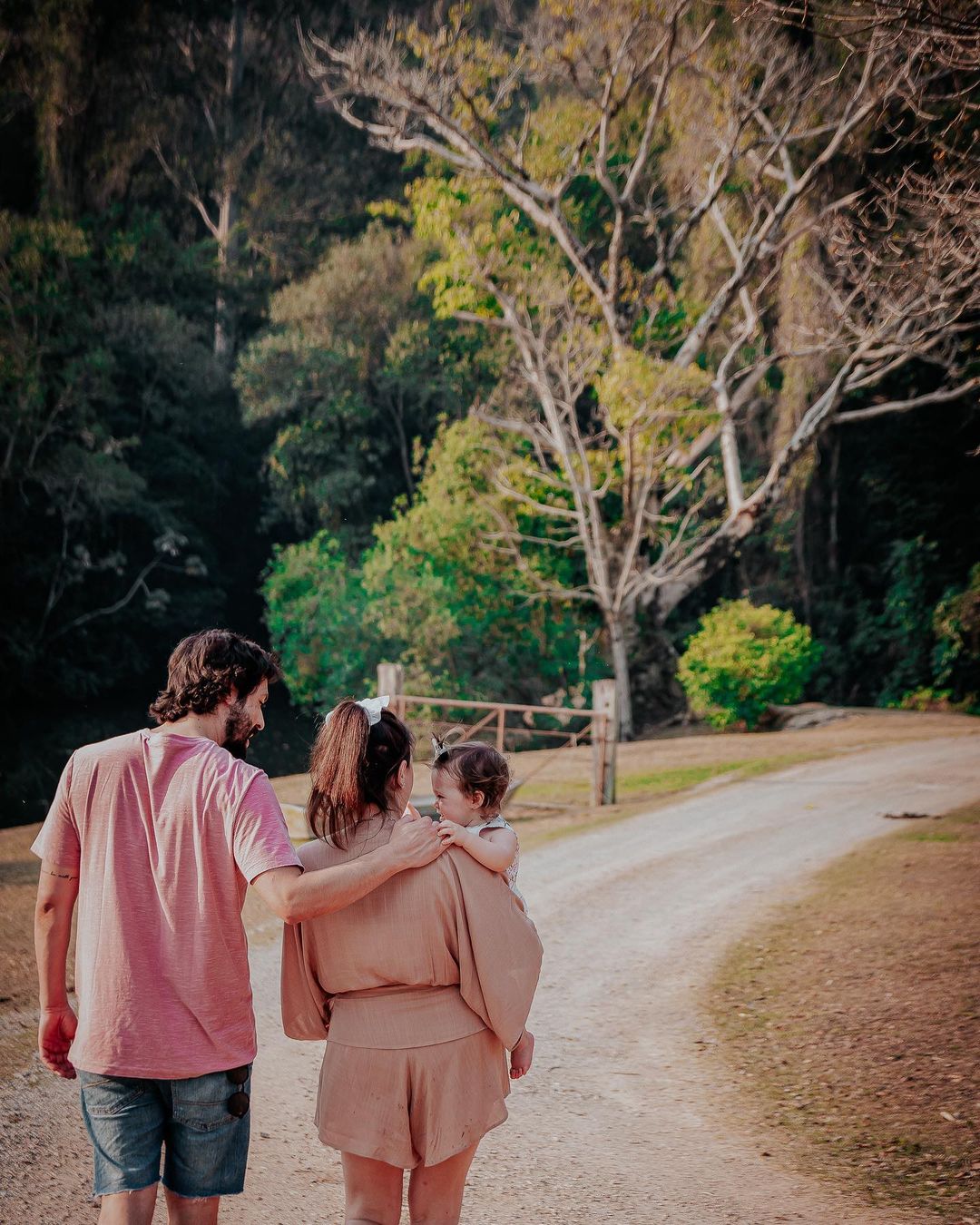 Simplicidade e beleza natural: por que as fotografias de cottagecore estão tão em alta?